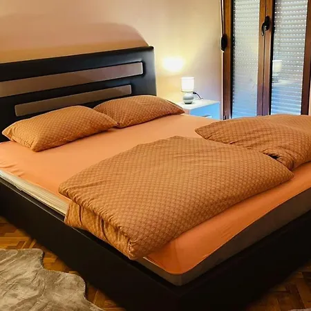 Majdini Clock Tower Подгориця