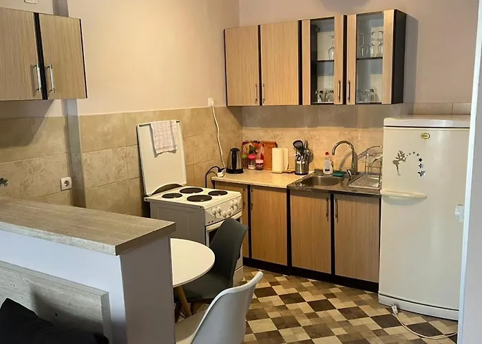 Majdini Clock Tower Apartamento